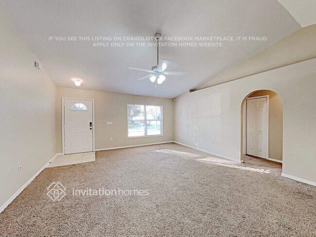 Foto del edificio - 641 Stevelynn Cir