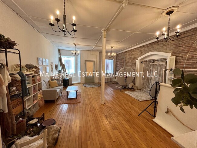 Foto del edificio - 115 Main St