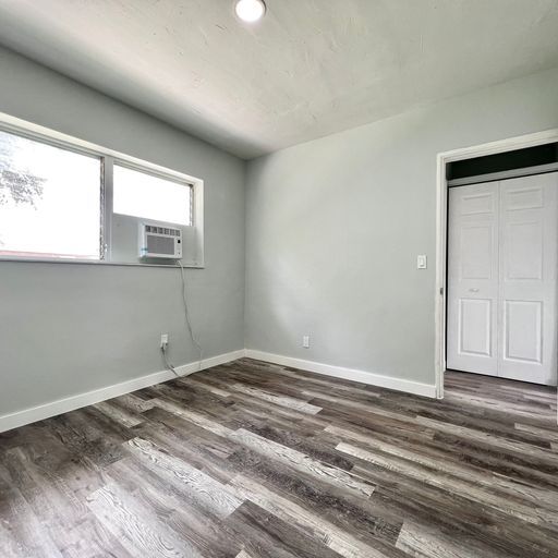 Foto del edificio - 835 NW 7th St