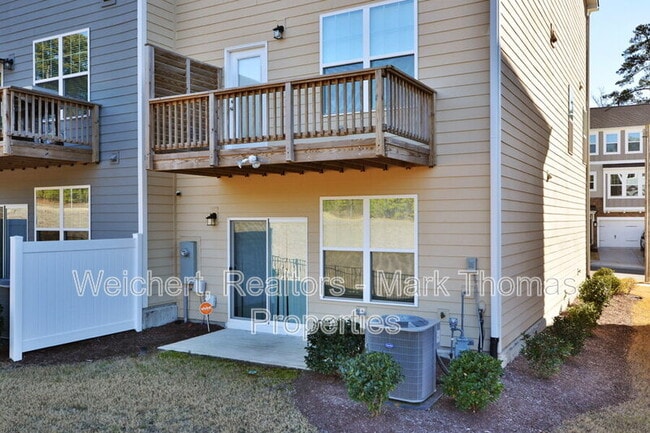 Photo - 1043 Manorhaven Dr Townhome