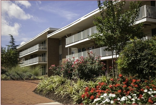 Autumn Woods Apartments Bladensburg Md Apartments Com Autumn Woods Apartments Bladensburg Md Apartments Com