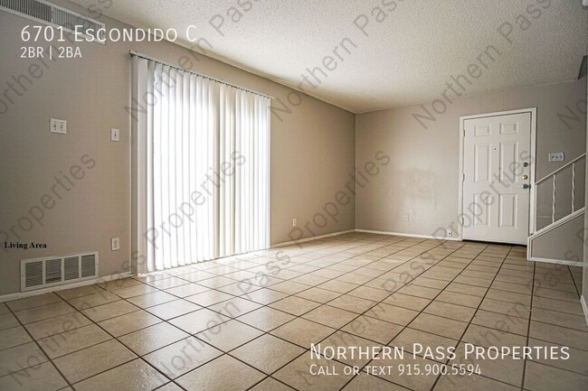 Foto del edificio - 2 Bedroom Westside Apartment! w/ Water Inc...