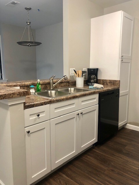 Axiom Apartment Homes Charlotte Nc Apartments Com