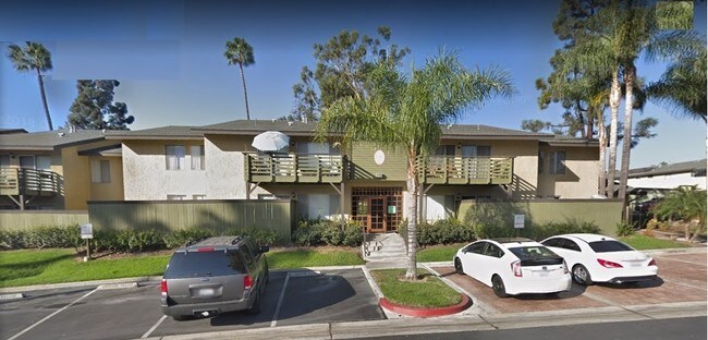 Front View - 1440 Lambert W Rd