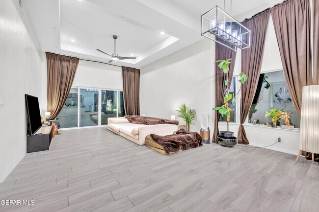Foto del edificio - 13257 Coldham St