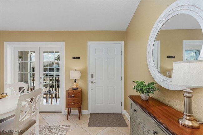 Foto del edificio - 829 Tanbark Dr