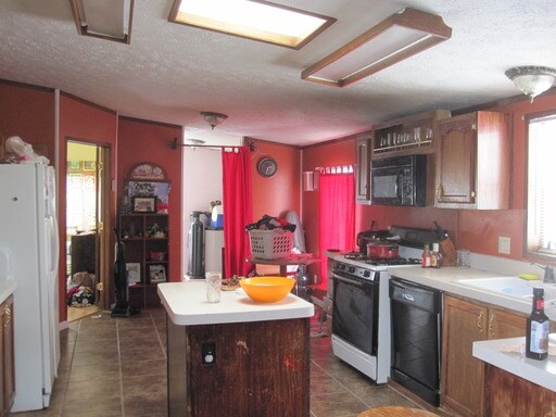 Building Photo - 26695 Fawley Rd