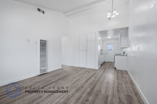 Foto del edificio - 1375 Temple Ave.