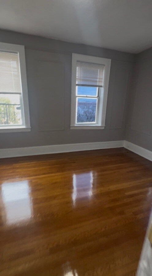 Foto del edificio - 758 Jersey Ave