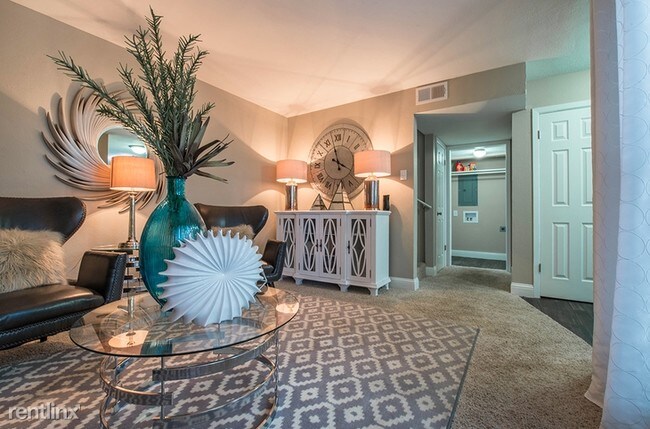 Foto del edificio - 10301 Walnut Hill Ln