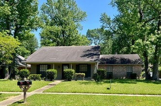 Building Photo - 5113 Sandy Ridge Dr