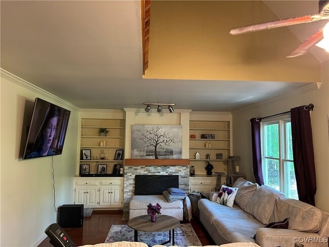 Building Photo - 443 Michaux Branch Terrace