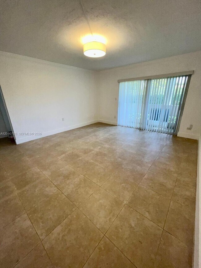 Building Photo - 14500 SW 88th Ave