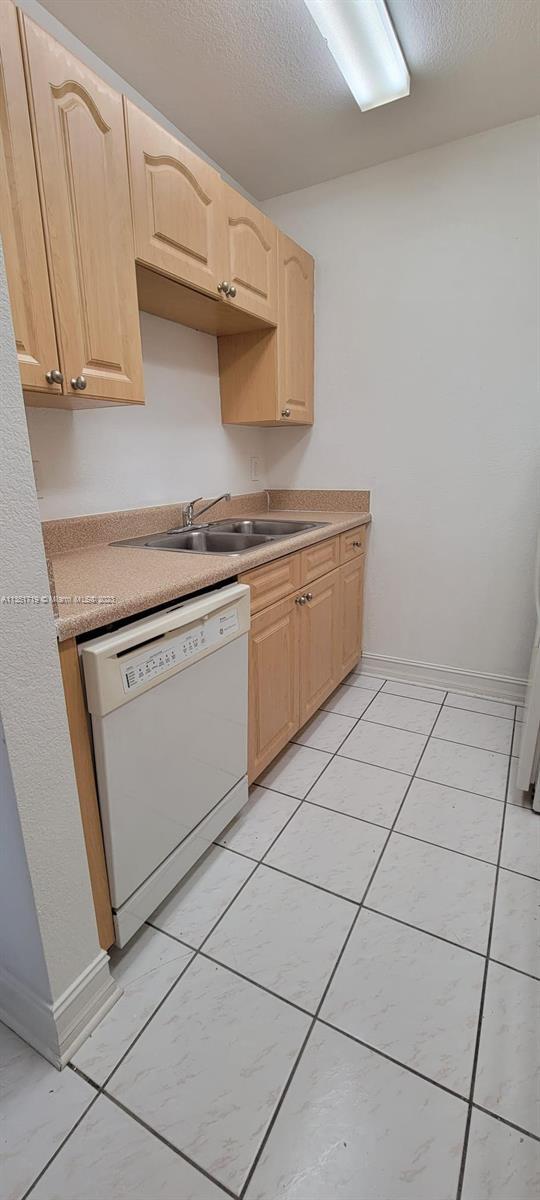 Building Photo - 2874 NW 55th Ave