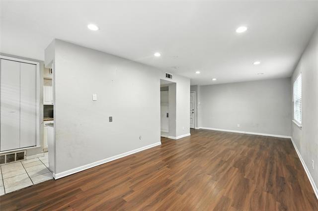 Foto del edificio - 4212 Ashwood Dr