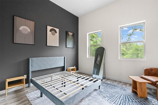 Foto del edificio - 13902 Bee Flower Ln