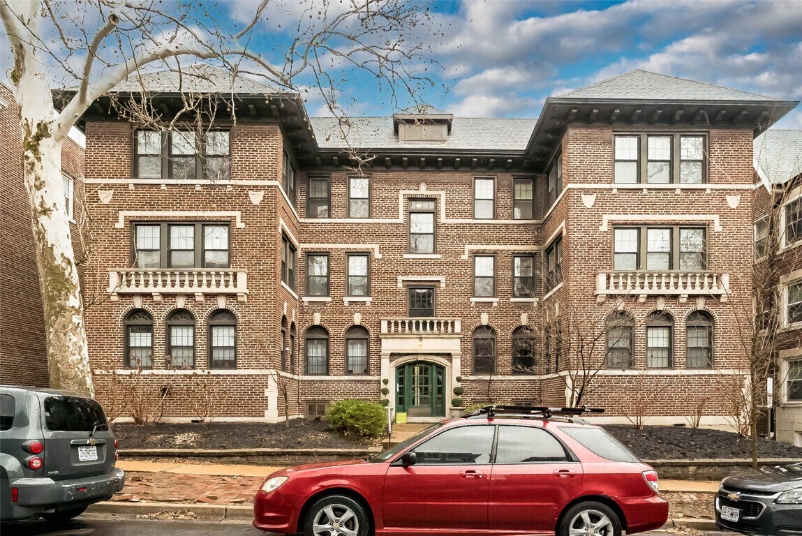 Foto principal - 6330 S Rosebury Ave