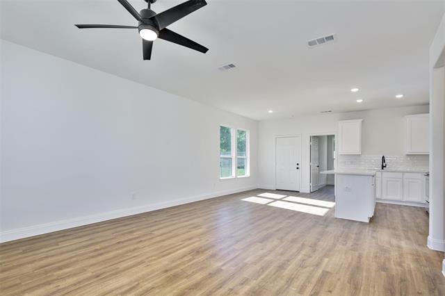 Foto del edificio - 2309 Mill St