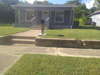 Building Photo - 1031 Elmwood Ave