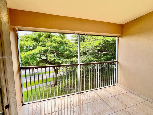 Foto del edificio - 12600 SW 5th Ct