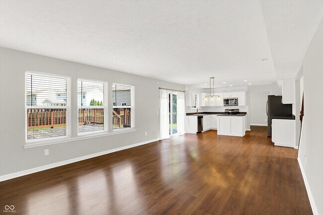 Foto del edificio - 14314 Leland Muse