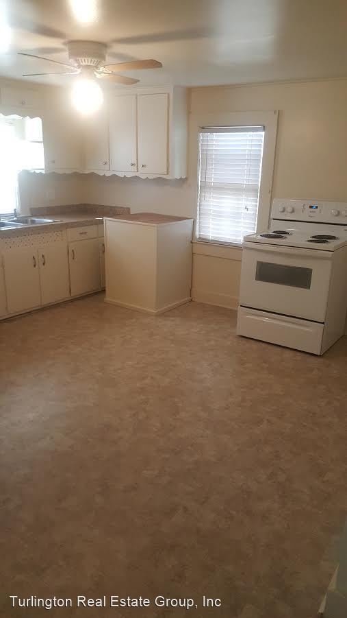 Building Photo - 2 br, 1 bath House - 804 S Sampson Ave