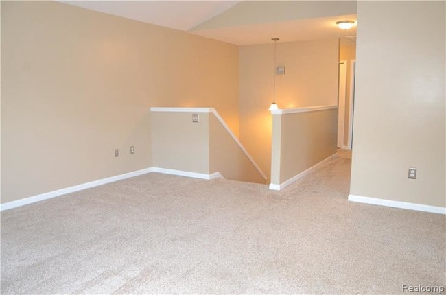 Building Photo - 47408 Pembroke Dr