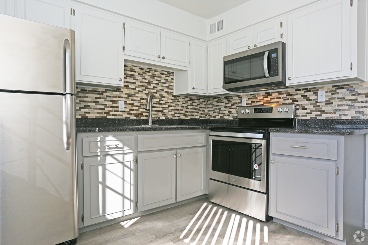 Foto principal - Lamar Villa Apartments