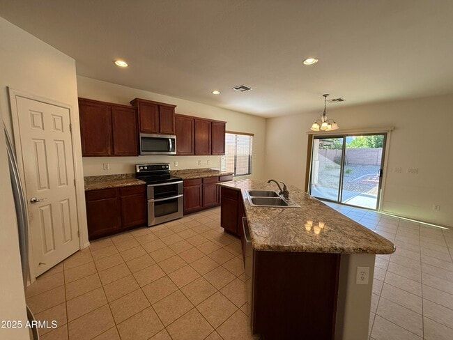 Building Photo - 2896 E Trigger Way