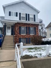 Building Photo - 129 4th St