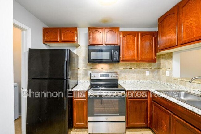 Foto del edificio - 4363 Thunderfork Ln