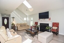 Building Photo - 14 Whippoorwill Ln