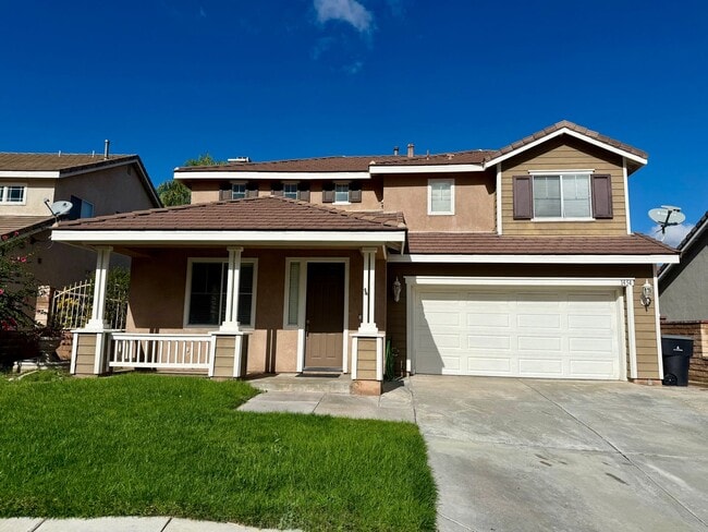 Updated home near Sycamore Canyon available for lease - Updated home near Sycamore Canyon available for lease