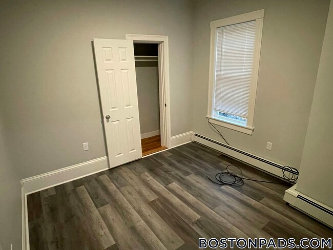 Building Photo - 1922 Columbus Ave