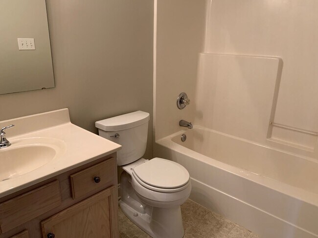 Foto del edificio - 3 Bedroom Townhouse in Wyndhurst