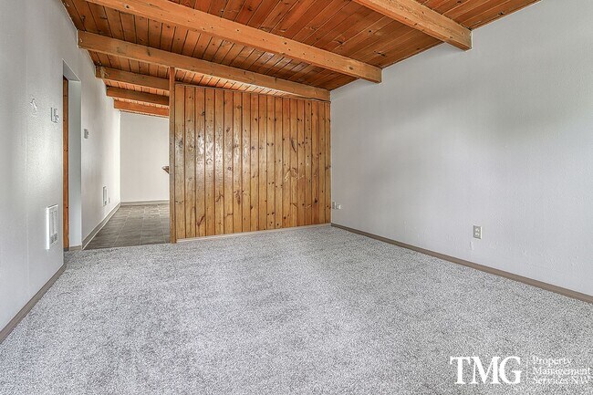 Foto del edificio - JohnsonD5