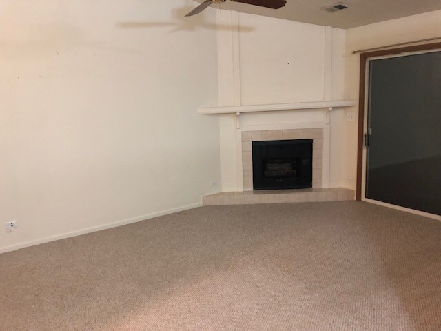 Building Photo - 1741 Chesapeake Ln
