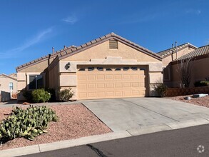 Building Photo - 4964 E Catalina Ct
