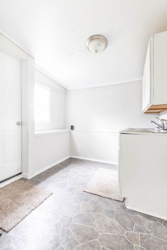 Primary Photo - 40 South St