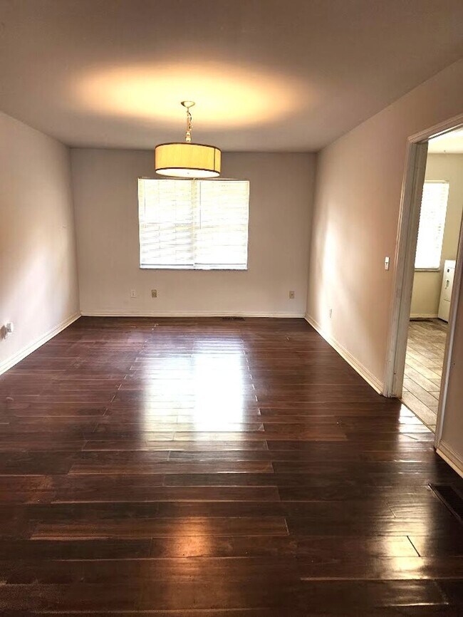 Foto del edificio - 2224 NW 49th St