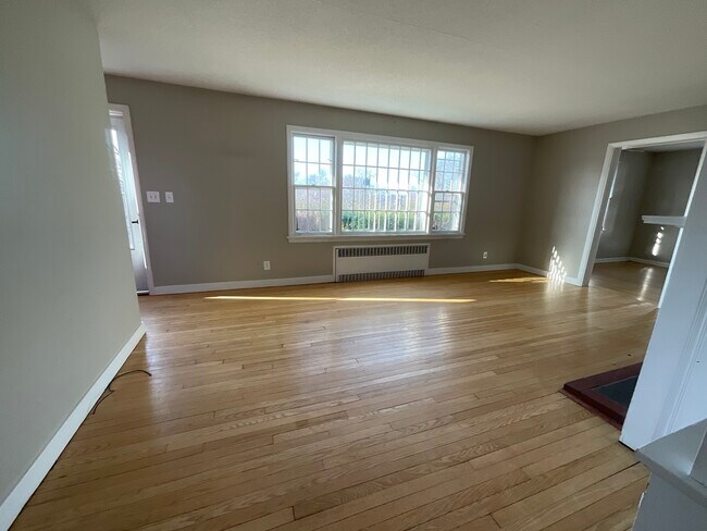 Foto del edificio - 9 Edwards Rd