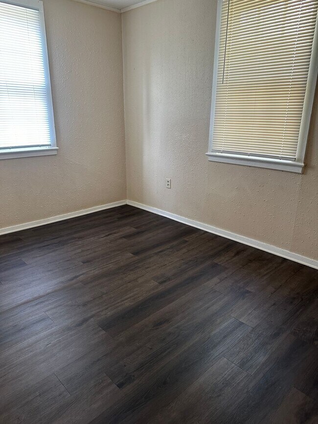 Foto del edificio - 45 Riley Manor Cir