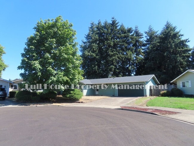 Building Photo - 3 br, 1.5 bath House - 2257 6th St.