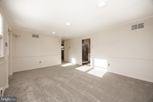 Building Photo - 1569 Swamp Pike