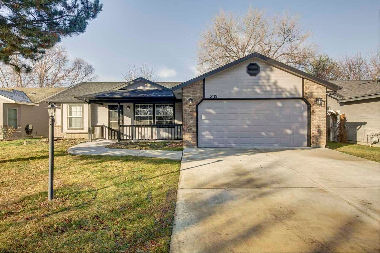 Foto del edificio - 5113 N Ice Springs Way