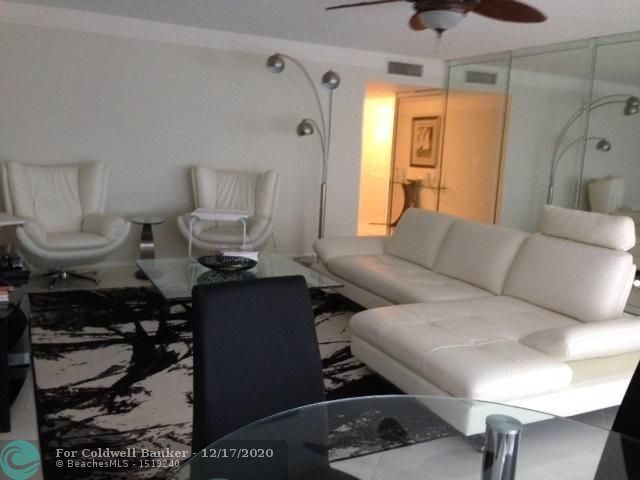 Foto del edificio - 4900 N Ocean Blvd