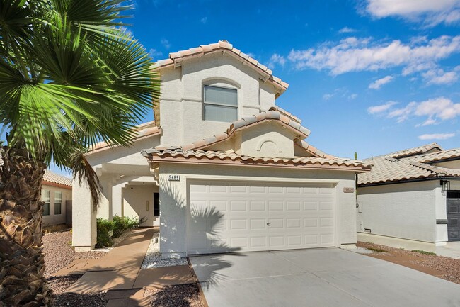 Building Photo - Solar Panels= No Nv Energy bill!! 3 Bed 2....