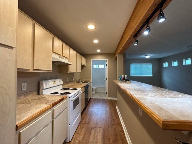 Foto del edificio - 831 W 25th St