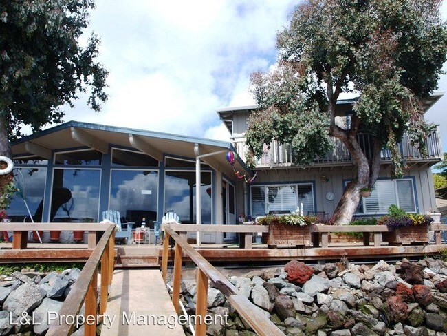 Foto del edificio - 16 Harbor View Ct