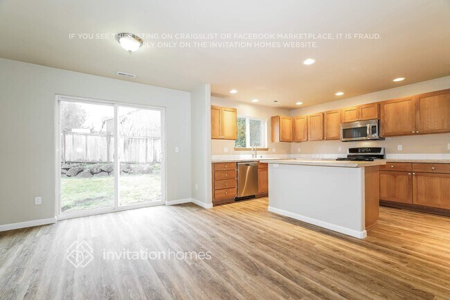 Foto del edificio - 24223 185th Loop SE